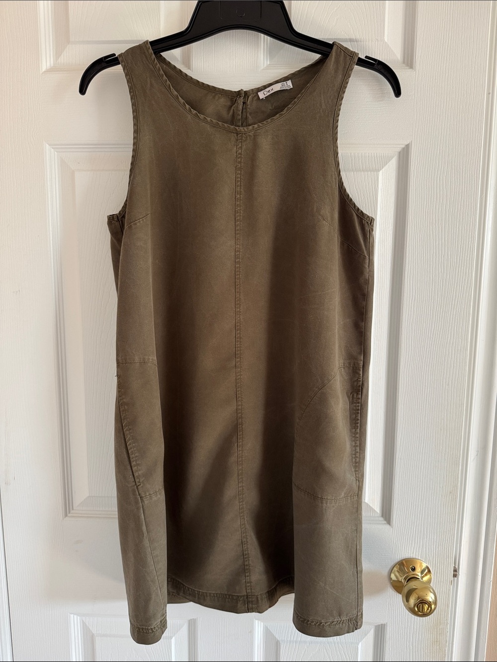 Dex Olive Green Sleeveless Midi Shift Dress